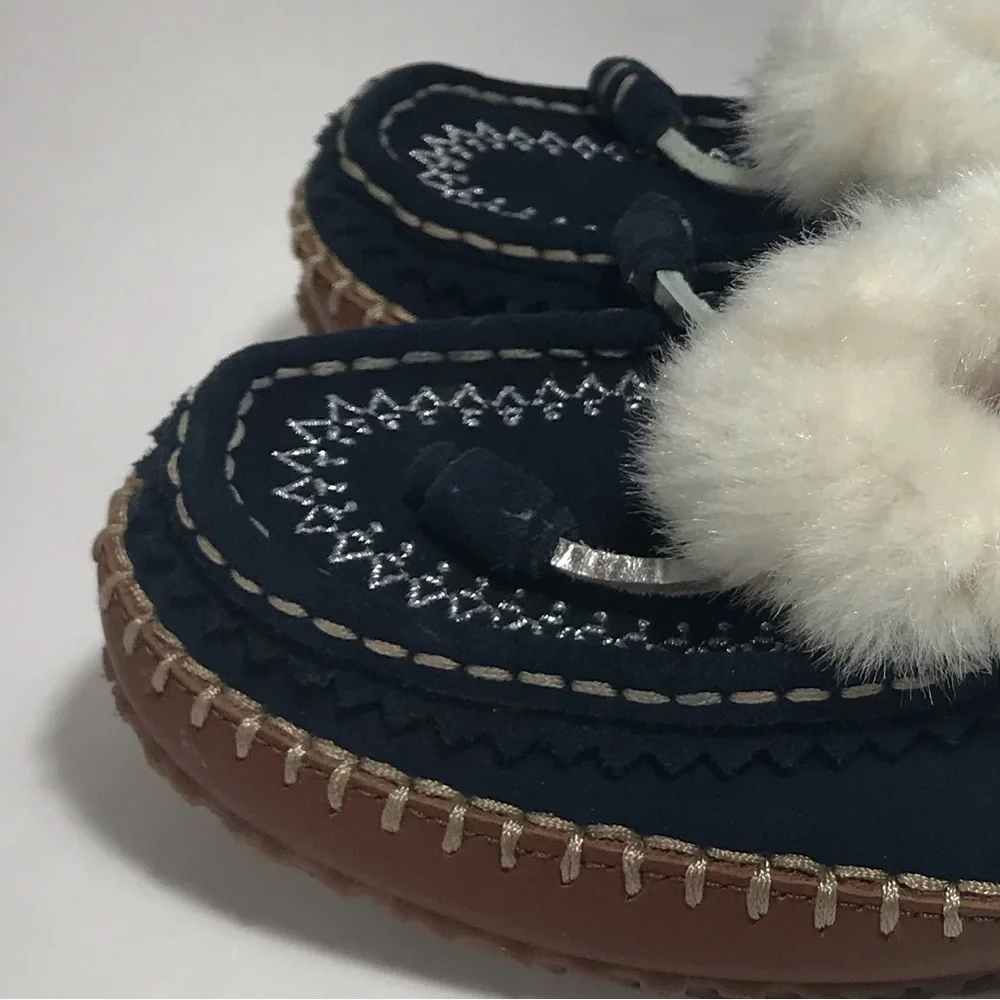 Lands' End Dark Navy Blue Slip On Embroidered Slippers Size 8 - Picture 8 of 12